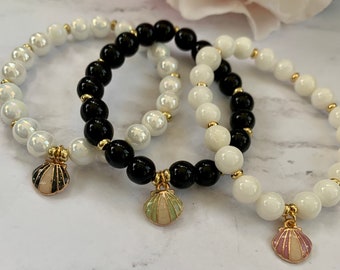 White and Black Seashell Charm Beaded Bracelets