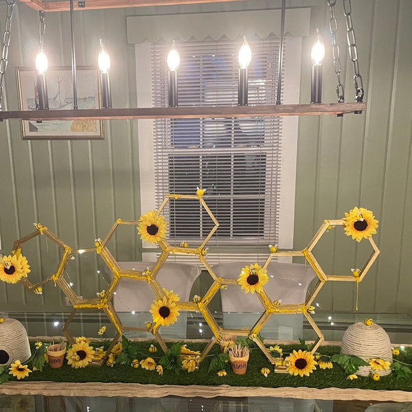 Beehive Honey Drip Table Centerpiece