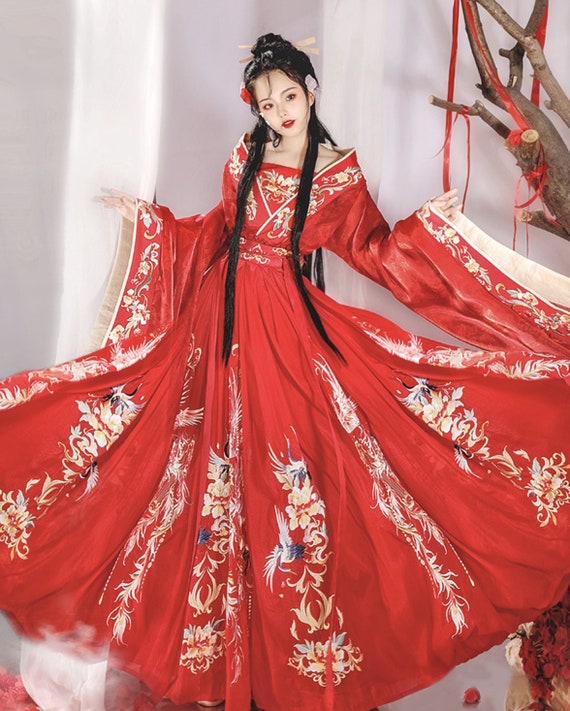 red and black hanfu