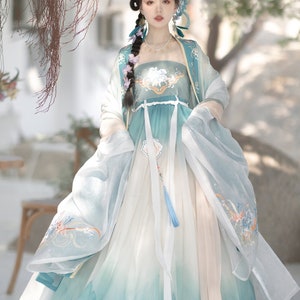 Women Hanfu by Hanfu Story Ancient Chinese Traditional Costume Song ...