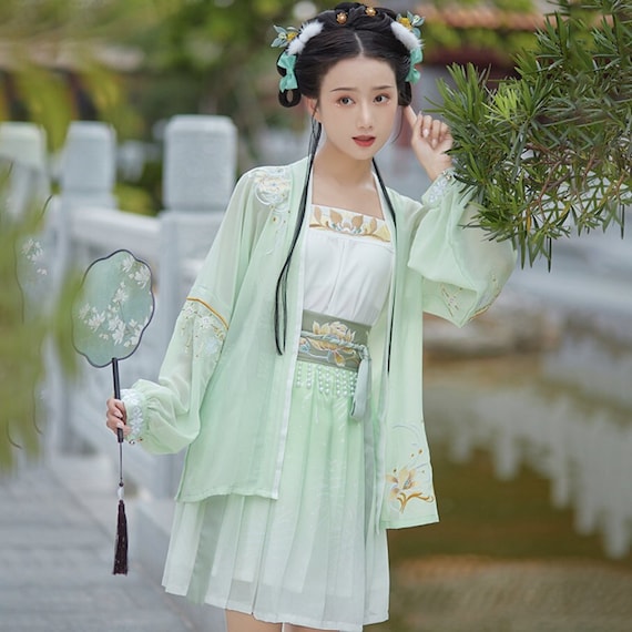 chinese traditional dress