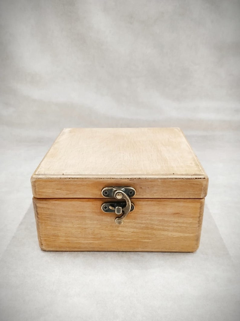 Jewelry Box Wooden Box Gift For Her Light Wood Light Color 14*14*7 cm Storage Wooden Box