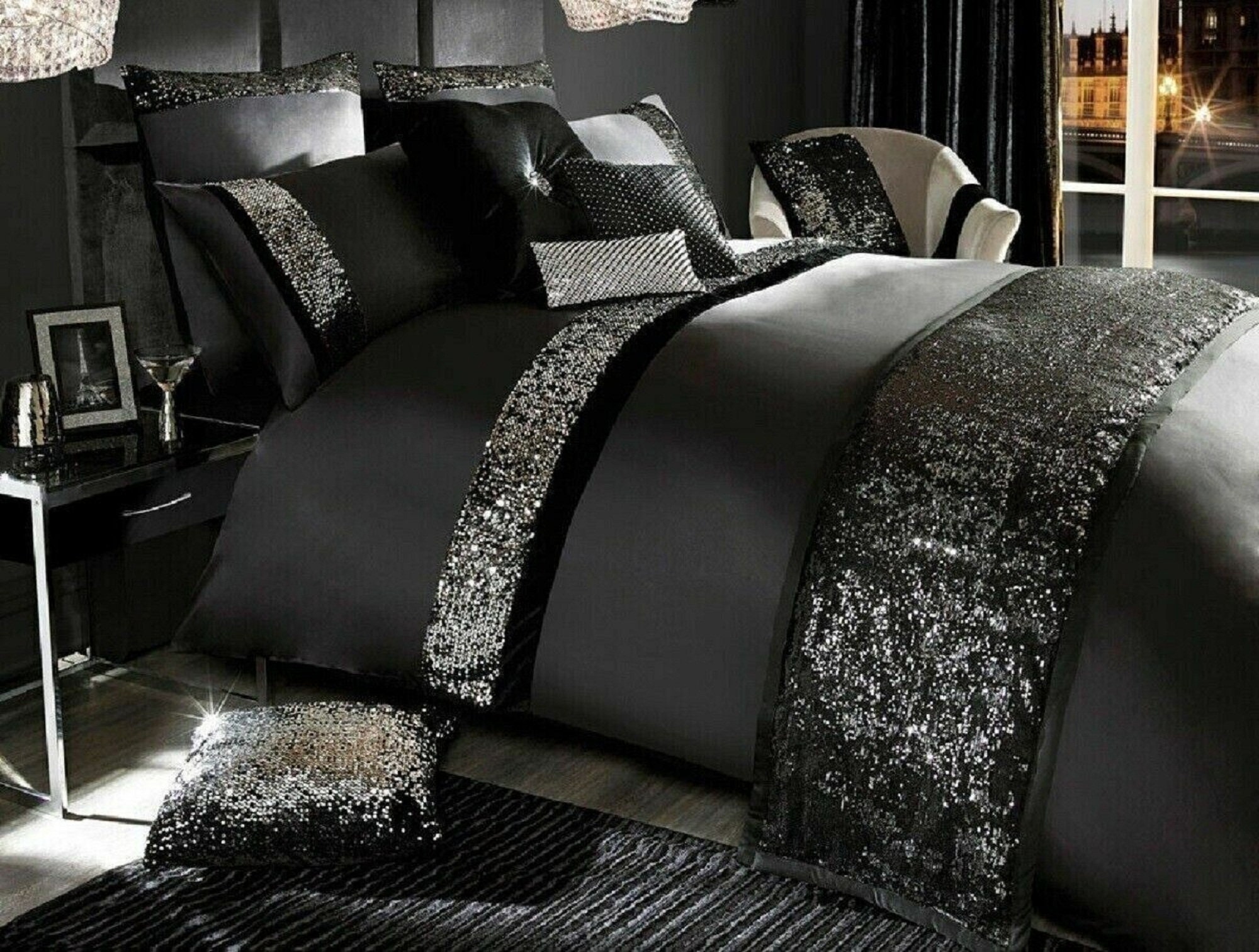 Louis Vuitton Bedding Sets Duvet Cover Luxury Brand Bedroom Sets LV13 2022  - Tagotee