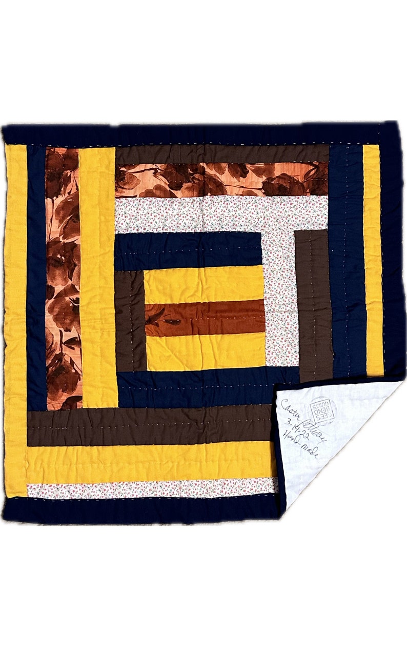 Hand-Sewn Quilt-Cotton Wallhanger House Top Variation image 2