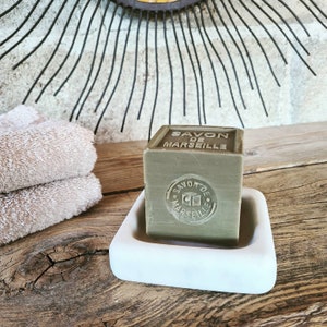 Carrara marble soap dish.