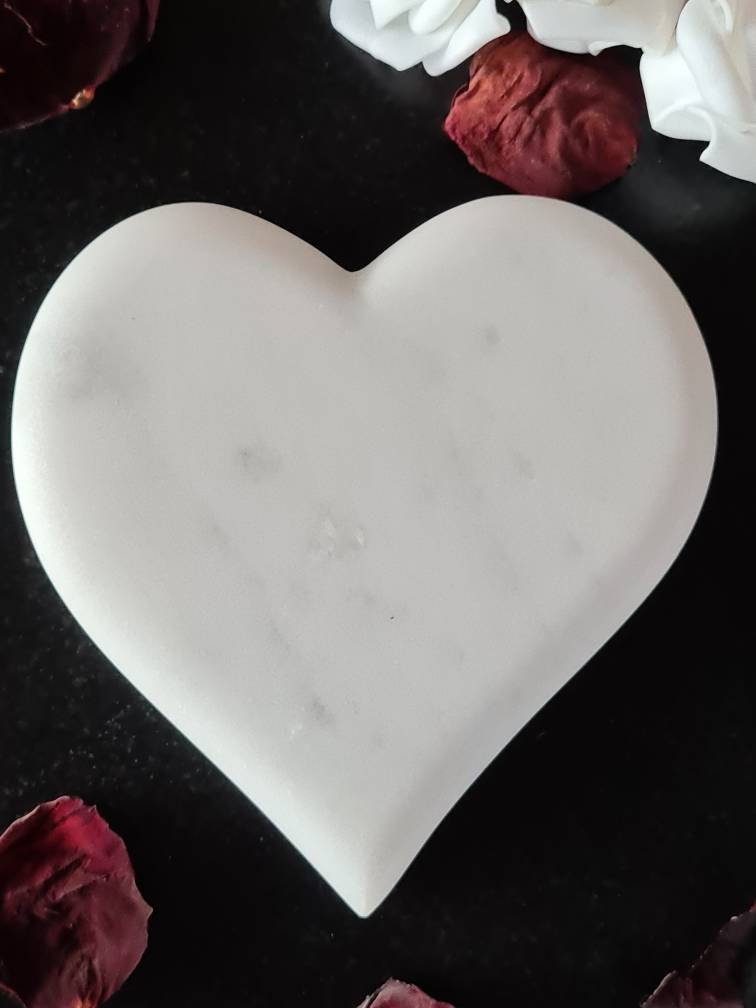 Cœur Décoratif en Marbre de Carrare.