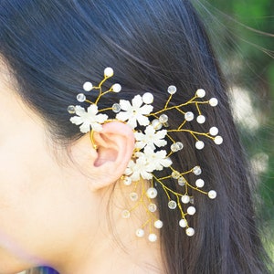 FUA Flower petal 片耳ピアス　ivory color Amazon.com: ANDPAI: Flower Earrings