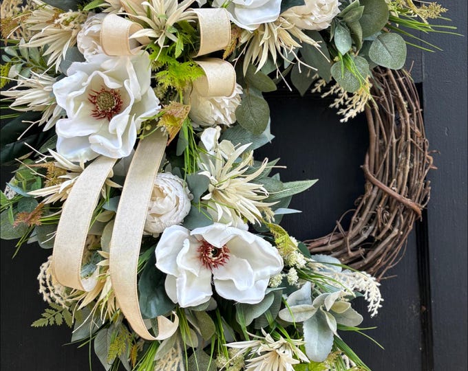 Everyday wreath, welcome wreath, magnolia wreath, southern charm, home decor, front porch, porch decor, year round decoration