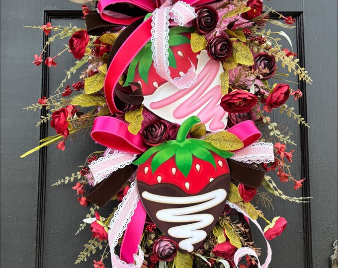 Valentine Strawberry Chocolate Wreath, Sweet Treat Front Door Decor, Pink Red Valentine Wreath, Dessert Door Hanger