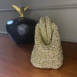 Handmade Crochet Clutch Bag with Metallic Raffia, Luxury Formal Event Gold Color Purse, Cloud Bag, Woven Clutch zdjęcie 3