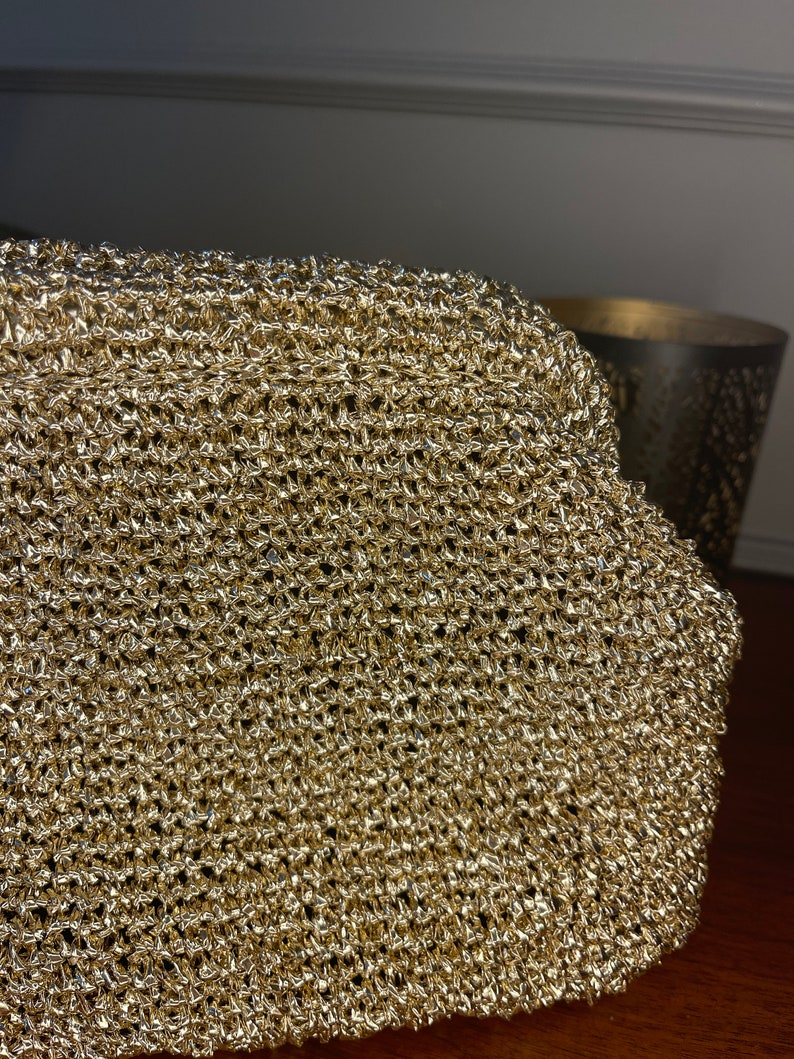 Handmade Crochet Clutch Bag with Metallic Raffia, Luxury Formal Event Gold Color Purse, Cloud Bag, Woven Clutch zdjęcie 4