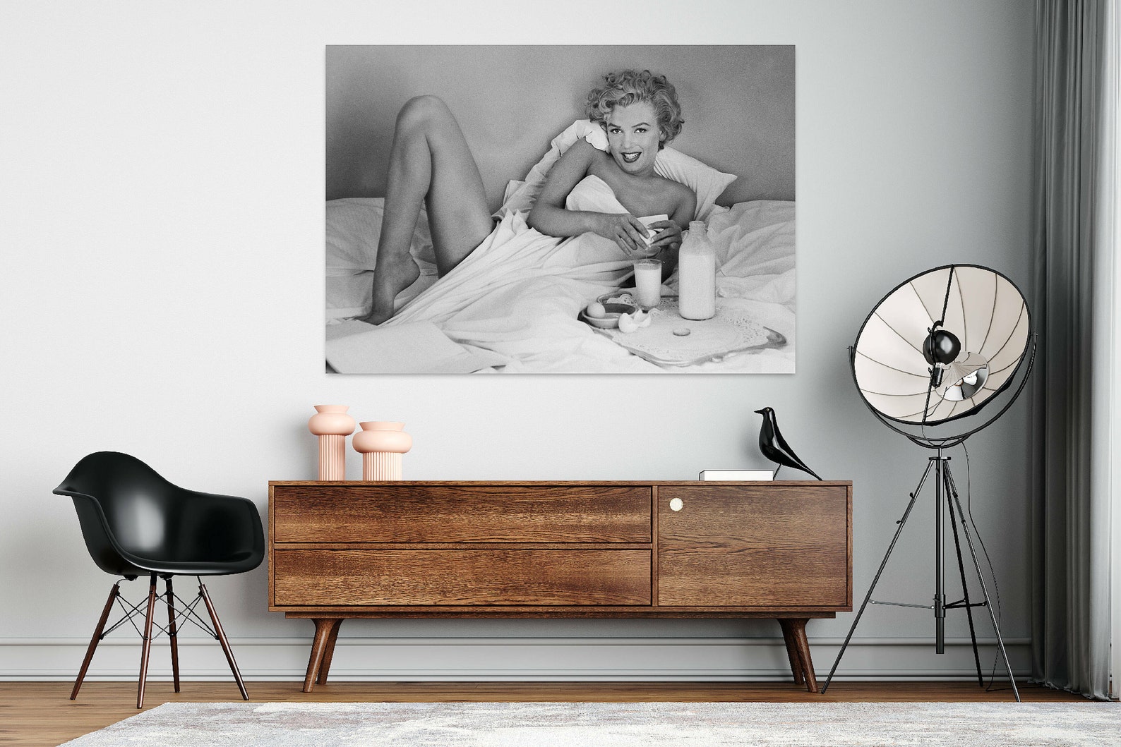 Marilyn Monroe Breakfast in Bed Poster in Bed With Marilyn - Etsy