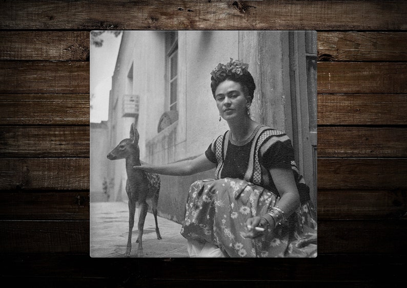 Frida Kahlo avec des de cerfs de toile Frida Kahlo Le cerf Etsy France
