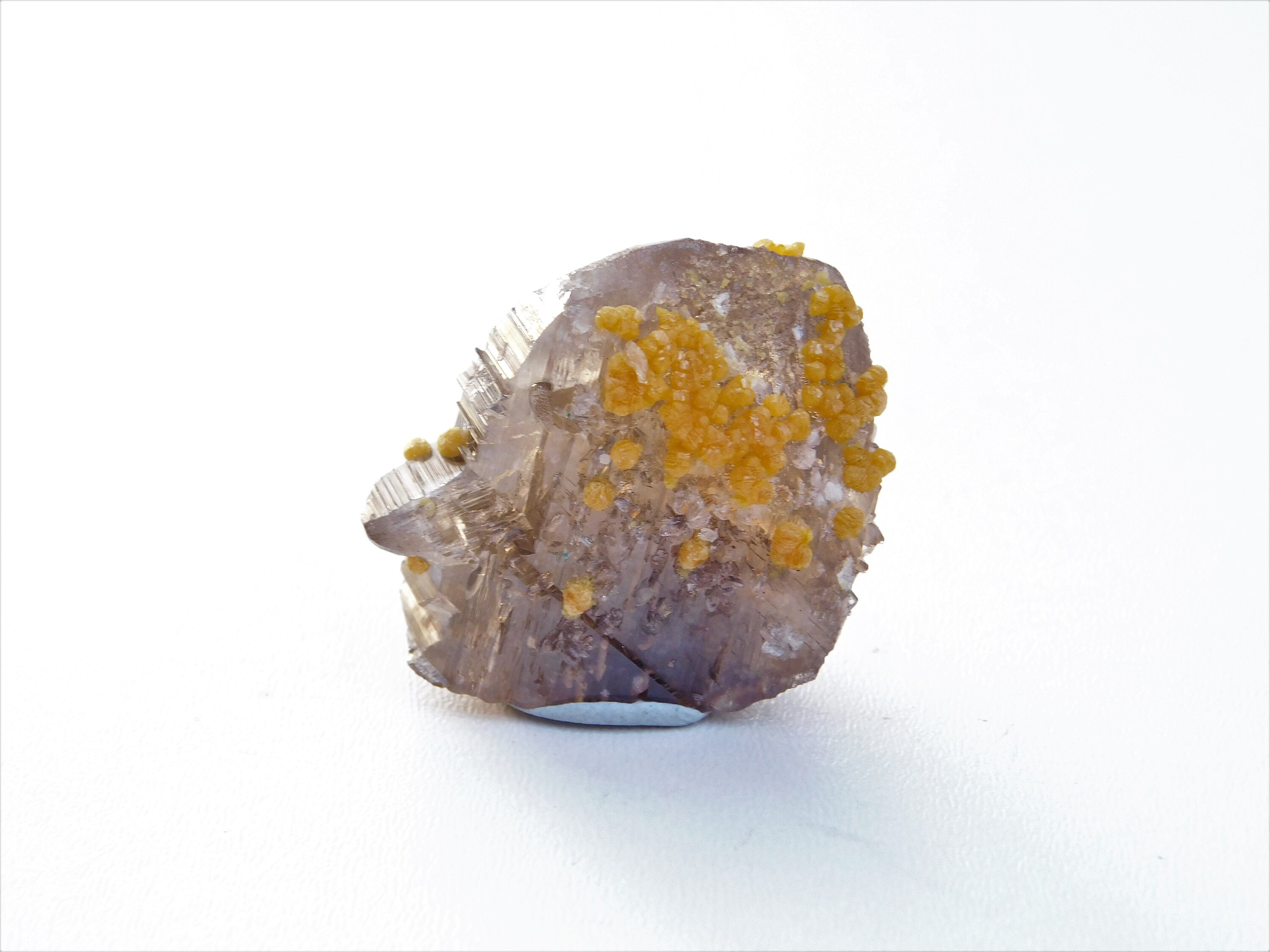 Rare Mimétite sur Cérusite 2.5 X 2.4 1.5 R.d. Du Congo