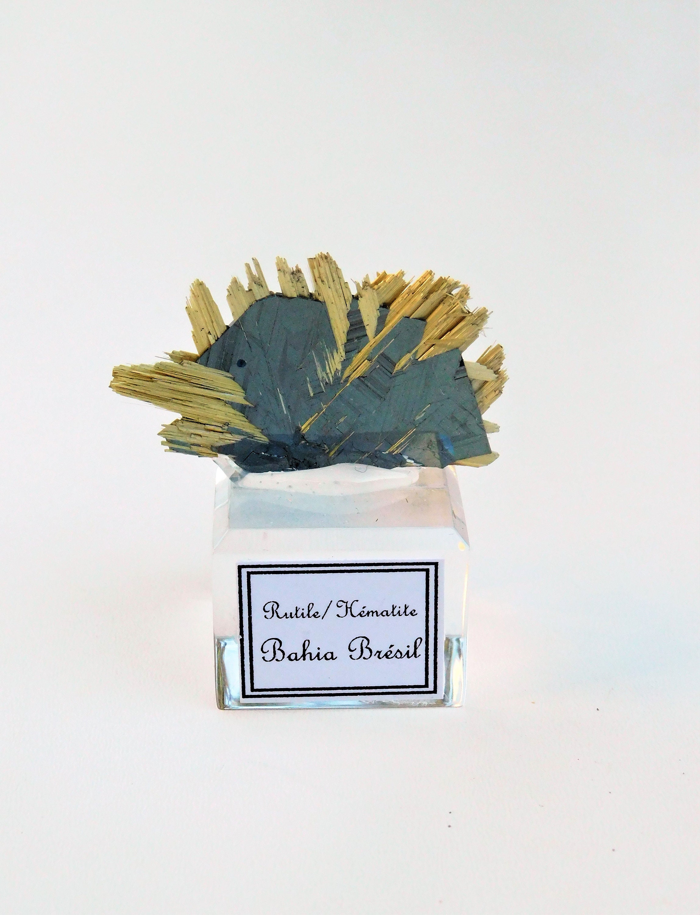 Rutile sur Hématite 3.8 X 2.4 0.2 Brésil