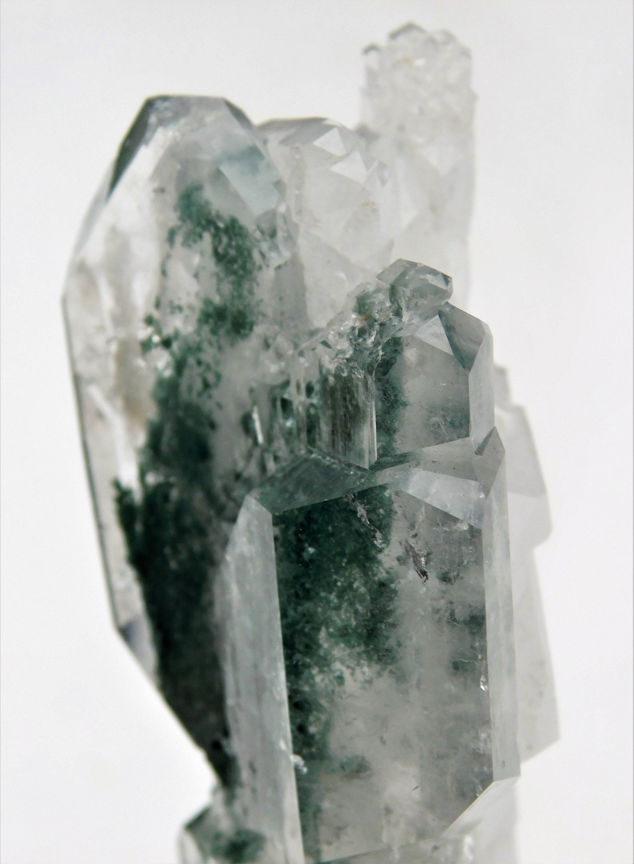Quartz à Âme Chlorite 13 X 6.3 3.3 Pakistan