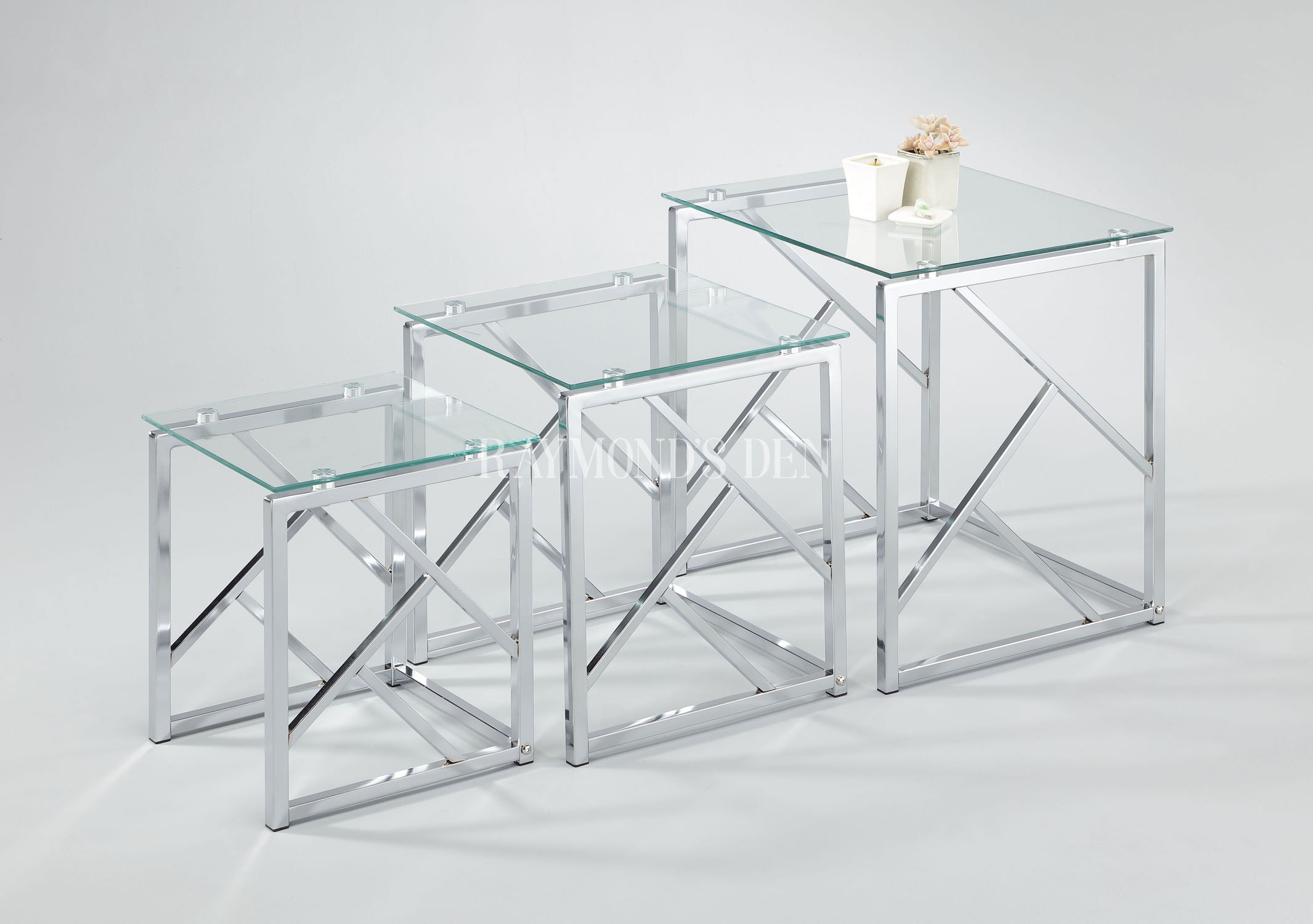 45x45x45 cm White Febland Glass Nest of Tables 