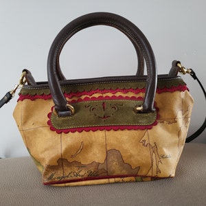 Alviero Martini hand and arm bag natural leather skin