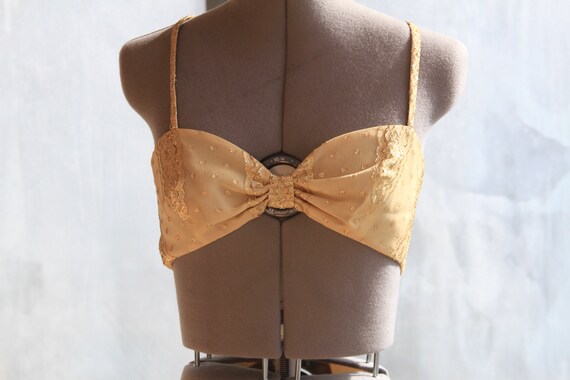 Vintage 1960/70s “I Dream of Jeanie” Set: Gold Bra