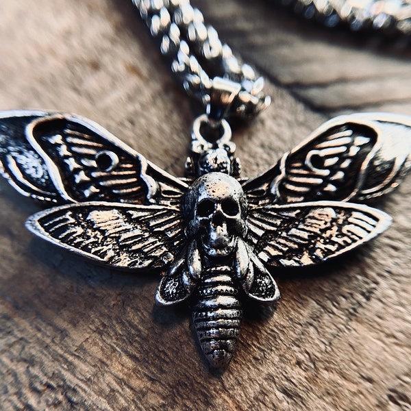 Pendentif Moth - Death Head Hawk Moth Necklace - Collier Gothique - Moth Jewellery - Bijoux Insectes