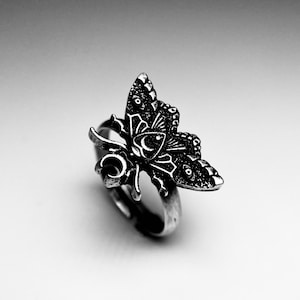 Celestial Moth Ring Witchy Ring Gothic Jewellery Adjustable Ring Wiccan creature Insect Jewellery image 8