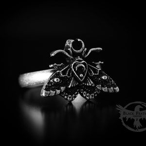 Celestial Moth Ring Witchy Ring Gothic Jewellery Adjustable Ring Wiccan creature Insect Jewellery image 3