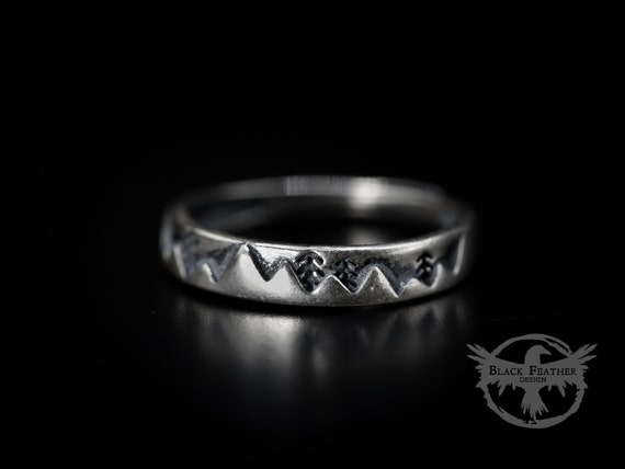 Sterling silver deals mountain ring