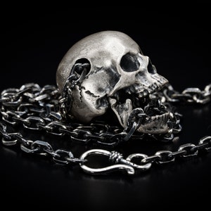 925 Sterling Silver Skull Pendant - Memento Mori Necklace - Anatomical Skull - Goth Jewellery