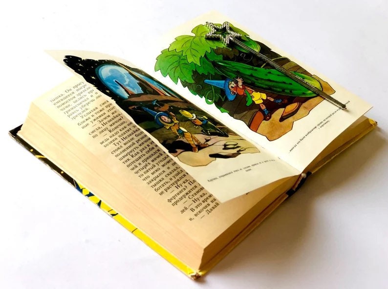 Dunno on the Moon, Neznayka by Nikolai Nosov, Antique Fairy Tales
