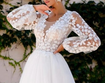 Floral Lace A-Line Wedding Dress, Long Sleeve Tulle Bridal Gown