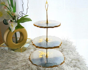 Resin 3-tier Round Cake Display: Grey Marble style with golden leaf