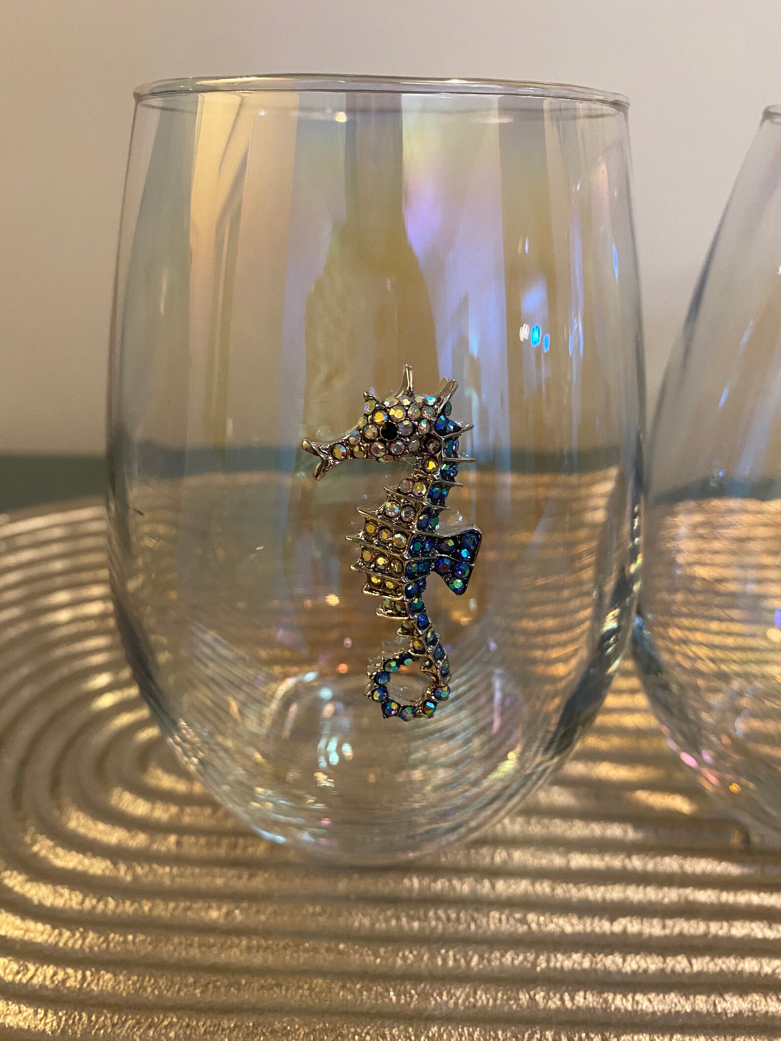 Set of 4 iridescent stemless wine glasses with seahorses Etsy