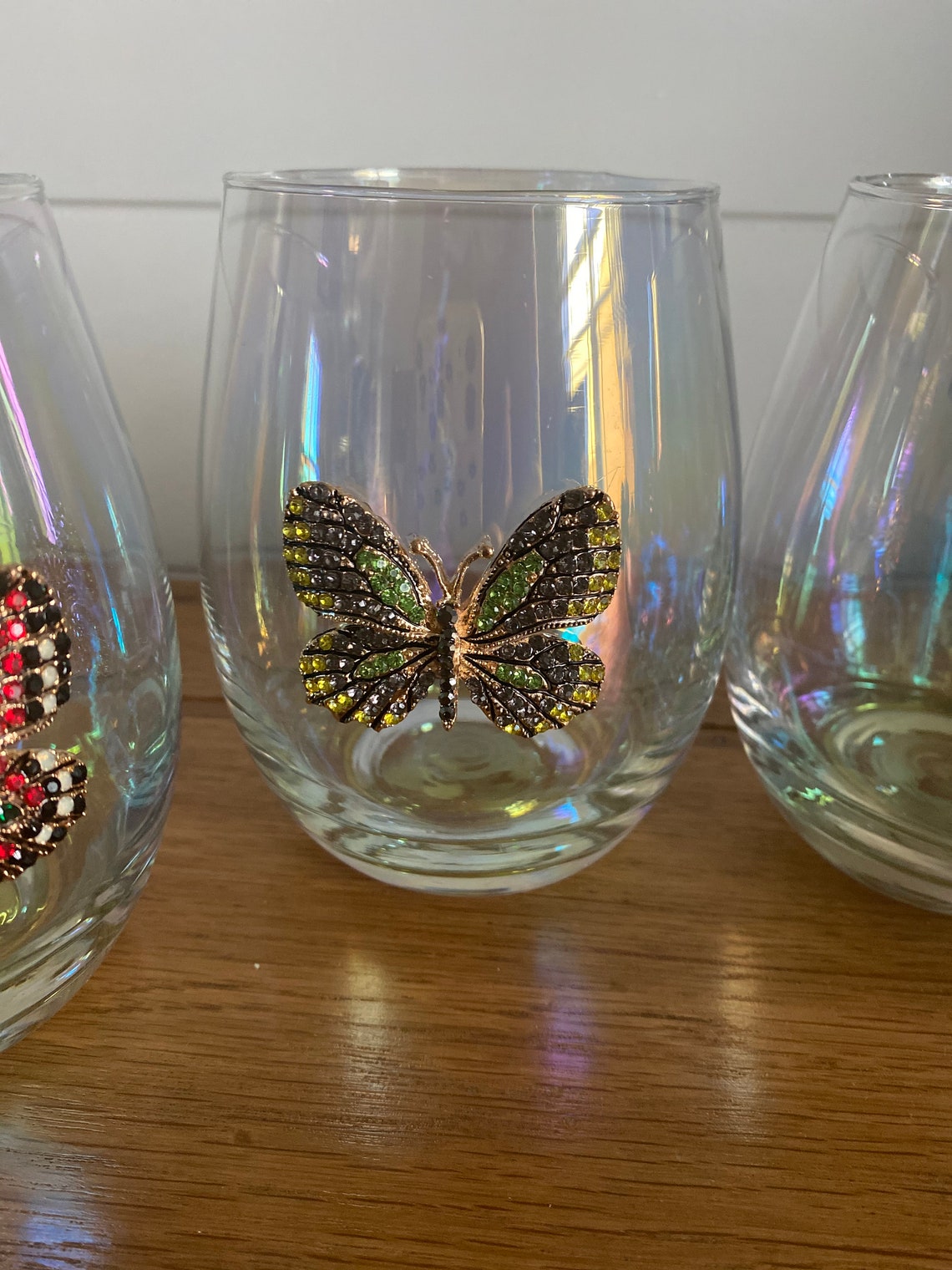 iridescent wine glasses