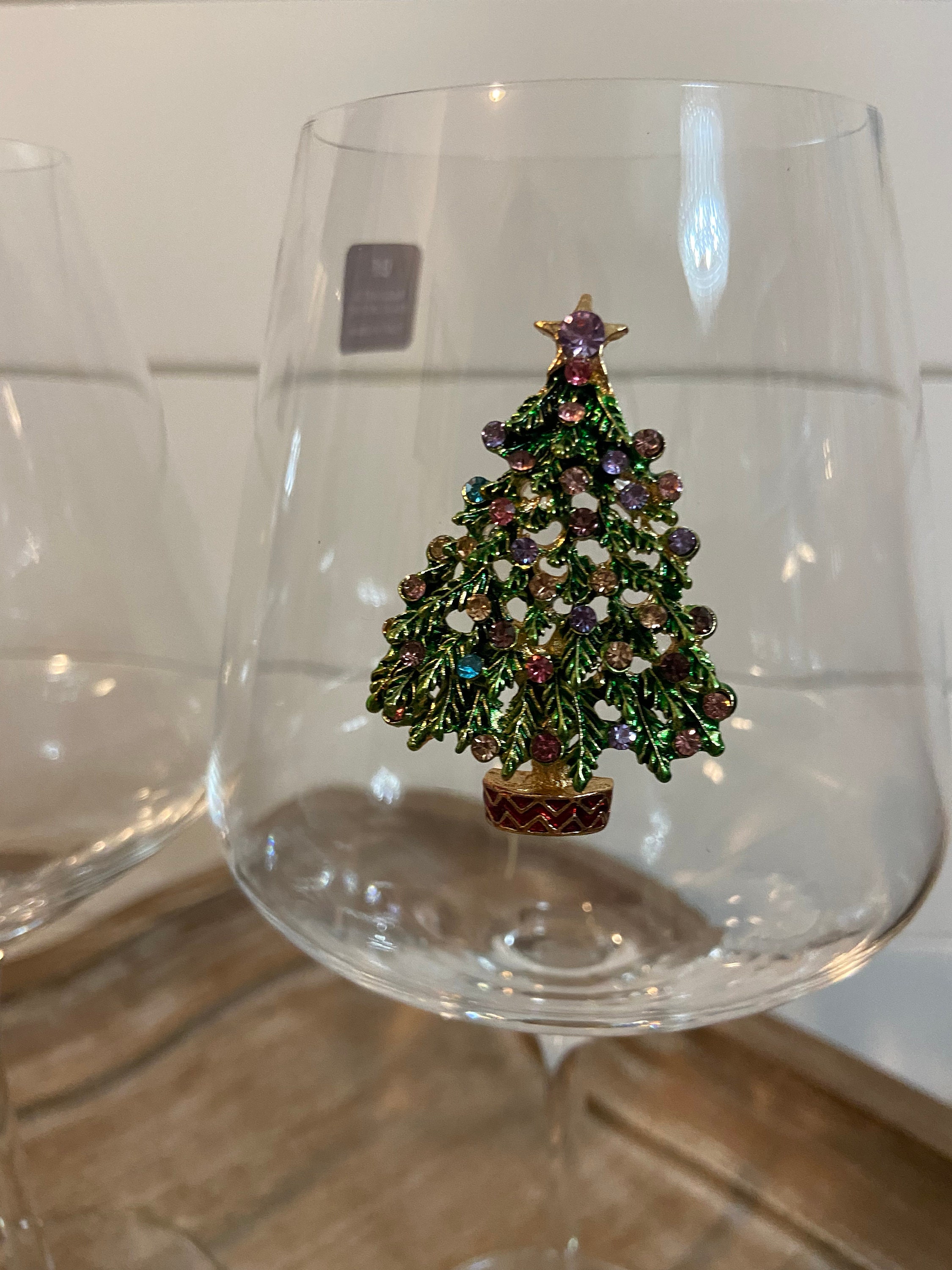 Set of 2 Christmas Tree Stemmed Wine Glasses Christmas Theme Etsy UK
