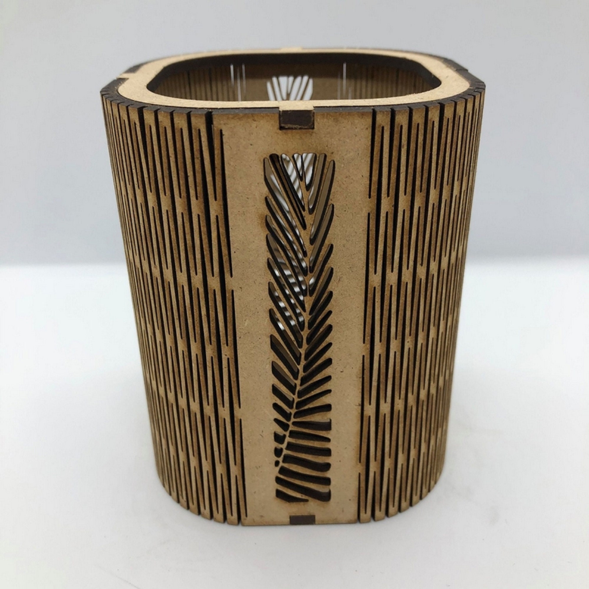 Pot à Crayon en Bois