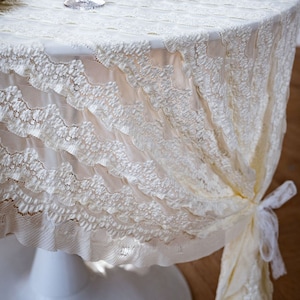 Lace tablecloth,Wedding tablecloth,uniquetablecloth,Country tablecloths,Decor,custom tablecloth