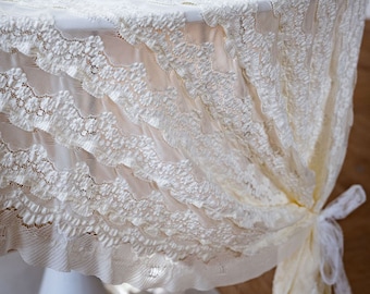 Lace tablecloth,Wedding tablecloth,uniquetablecloth,Country tablecloths,Decor,custom tablecloth