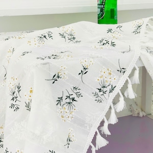 Floral tablecloth,Rectangle tablecloth,Square tablecloth,Round tablecloth,Large tablecloth,Farmhouse tablecloth,Cotton tablecloth,Wedding