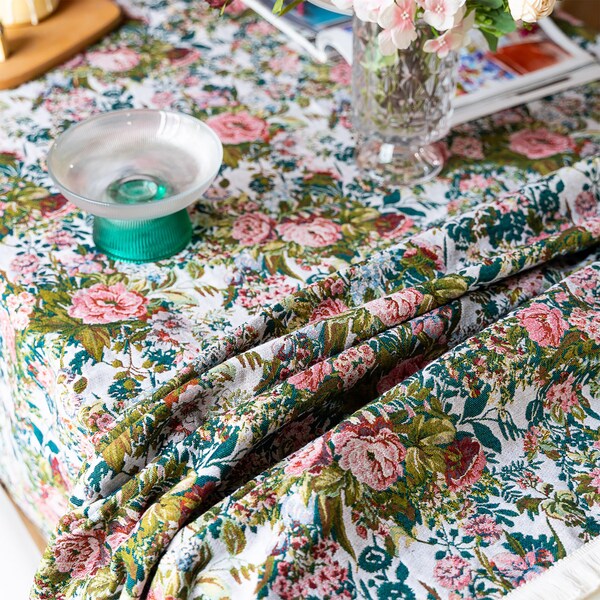 Embroidered tablecloth,Rectangle tablecloth,Square tablecloth,Round tablecloth,Custom tablecloth,Polyester tablecloth,Floral tablecloth