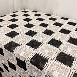 Crochet Tablecloth,Christmas tablecloths,floral stripe outdoor tablecloth,unique pastel tablecloth,Custom tablecloth,