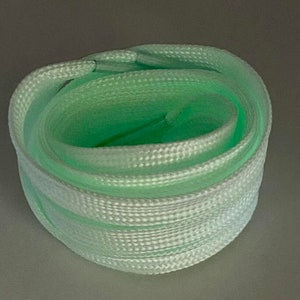 Glow-in-the-dark- flat white laces to be seen at night