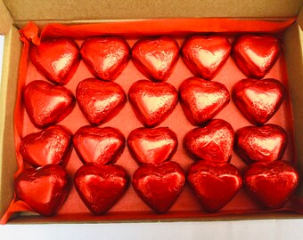 Corazón San Valentín (4 Corazones + 8 Bombones Variados)