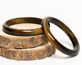 Brazalete de ojo de tigre / Pulsera de piedra natural pulida / Joyería energética unisex / Brazalete de piedra natural / Diámetro interior: 58 mm (2,3")