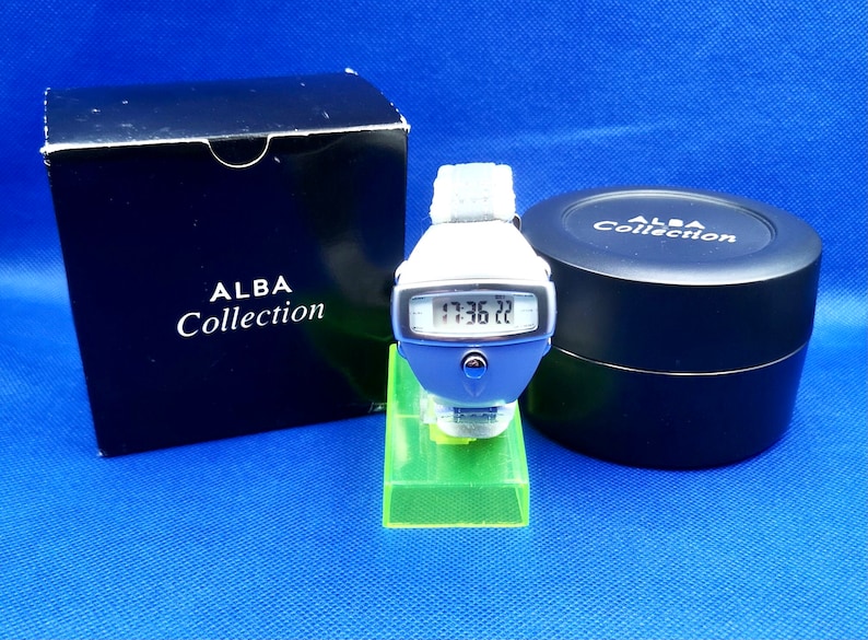 Vintage Alba spoon w626-4000 watch. image 3