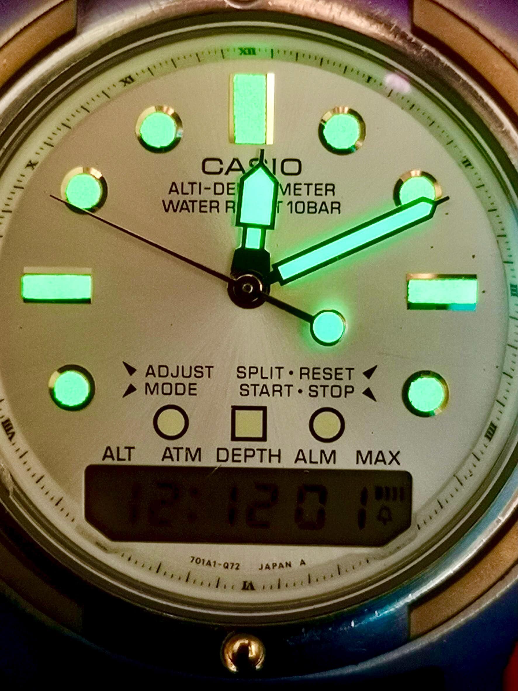 Vintage and Rare Casio Alti-dept Meter. AW-710. Men's Quartz