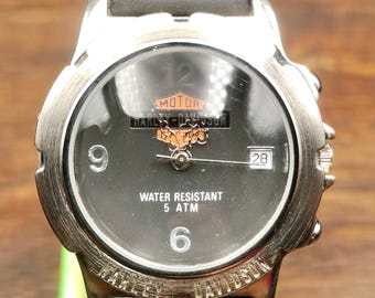 Vintage HARLEY-DAVISION men’s quartz watch.
