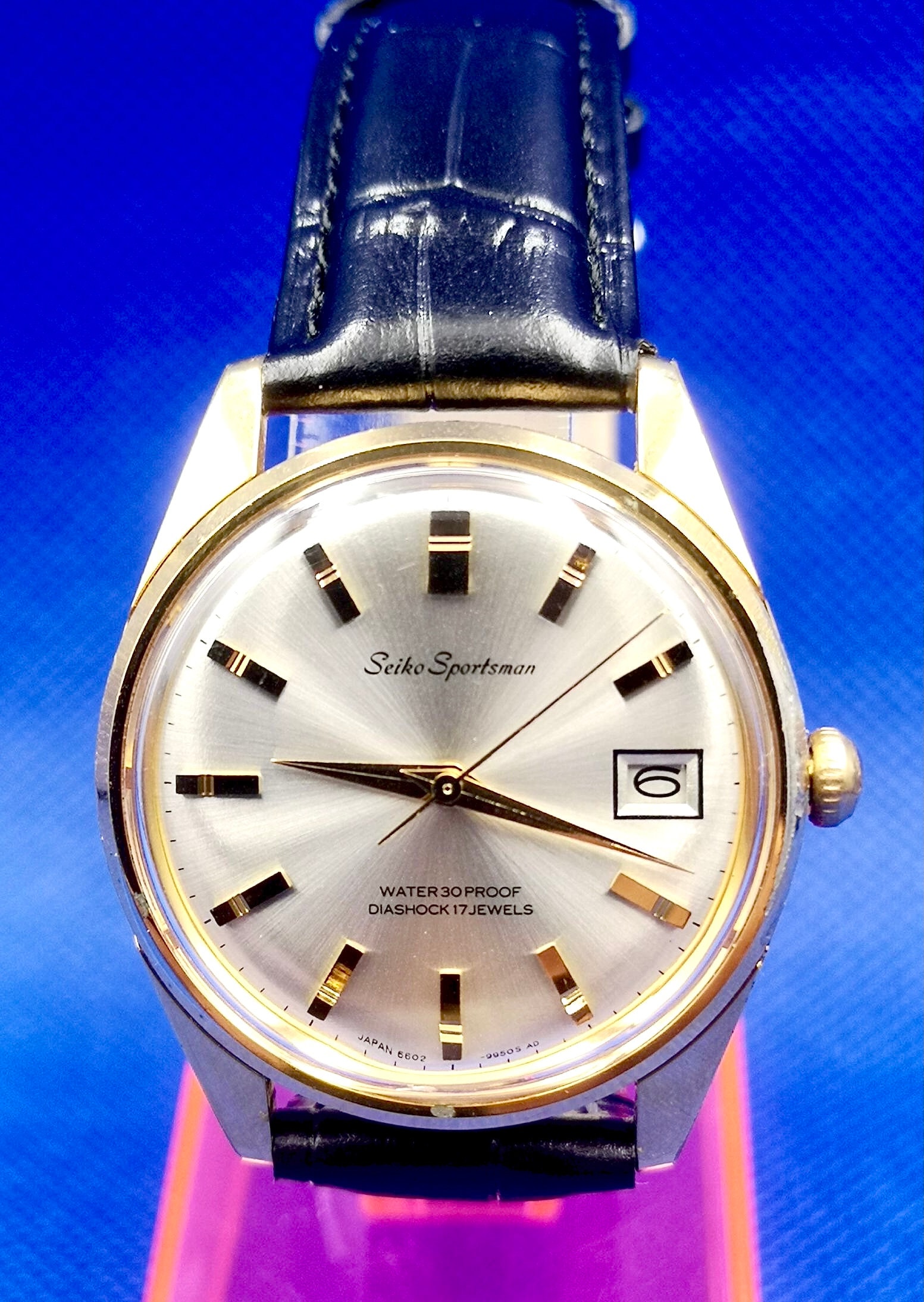 Vintage and Rare Seiko Sportsman Diashock 17 Jewels Hand Vintage and Rare Seiko Sportsman Diashock 17 Jewels Hand