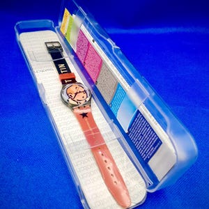 Vintage Swatch Les Aventures de TINTIN Unisex quartz watch. HERGE/MOULINSART 2004. Come with  box not original.