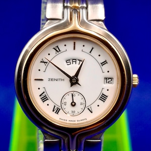 Vintage and Rare ZENITH Women quartz Swiss watch. Nice designed of the face.