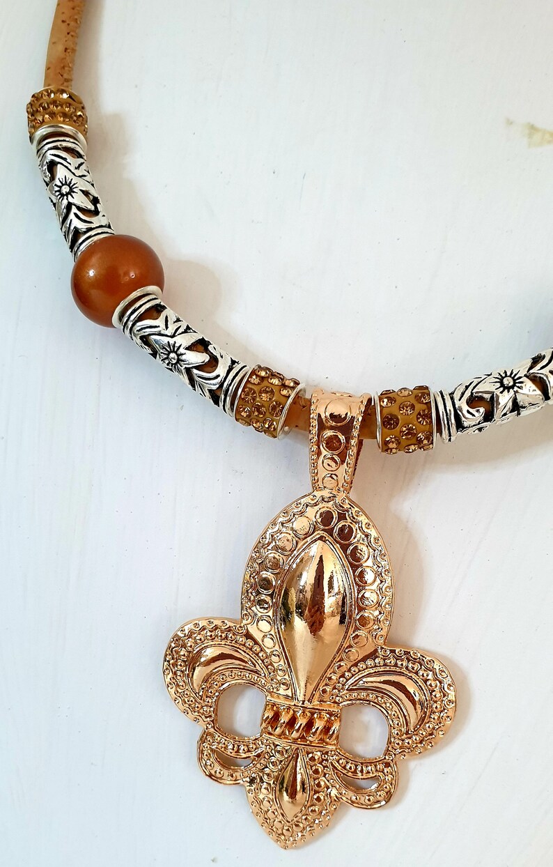 Original Ecofriendly Portuguese Cork Fleur Du Lis Necklace Etsy